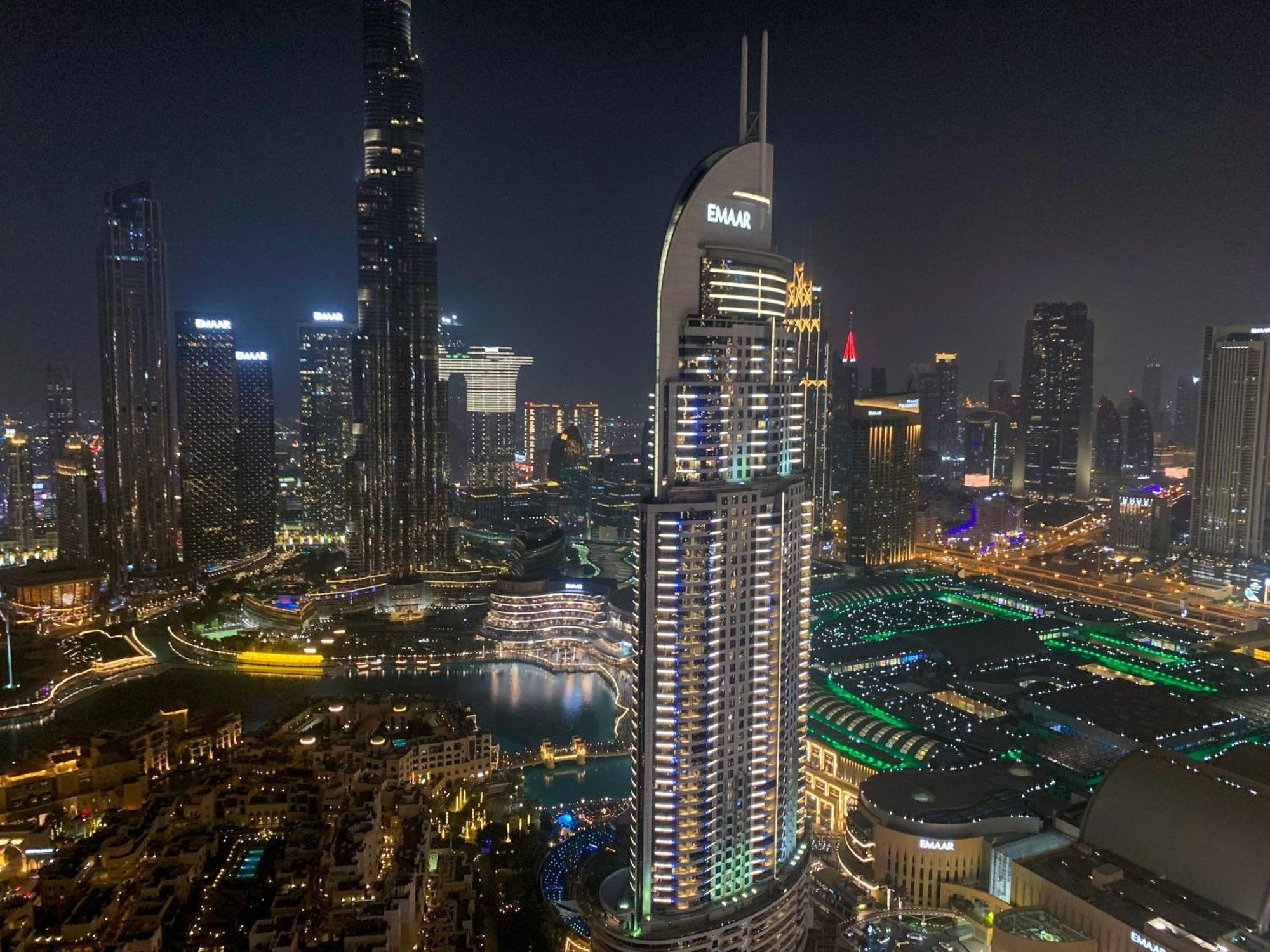 Maison Privee - Elevated Living With Spectacular Burj Khalifa Views Dubai Bagian luar foto